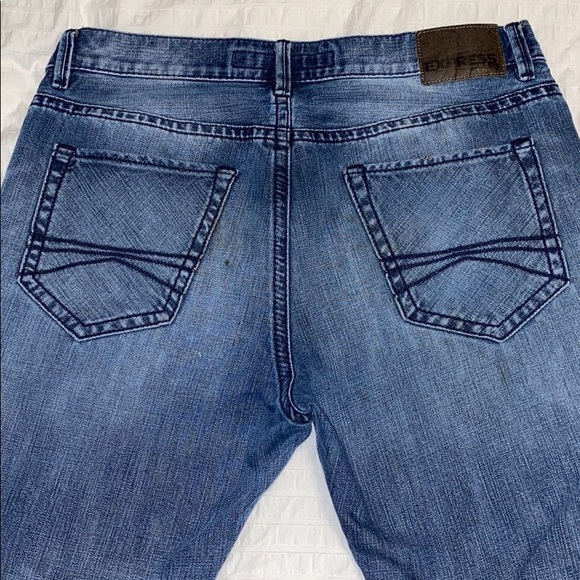 Express Straight Leg Jean - Picture 3 of 7